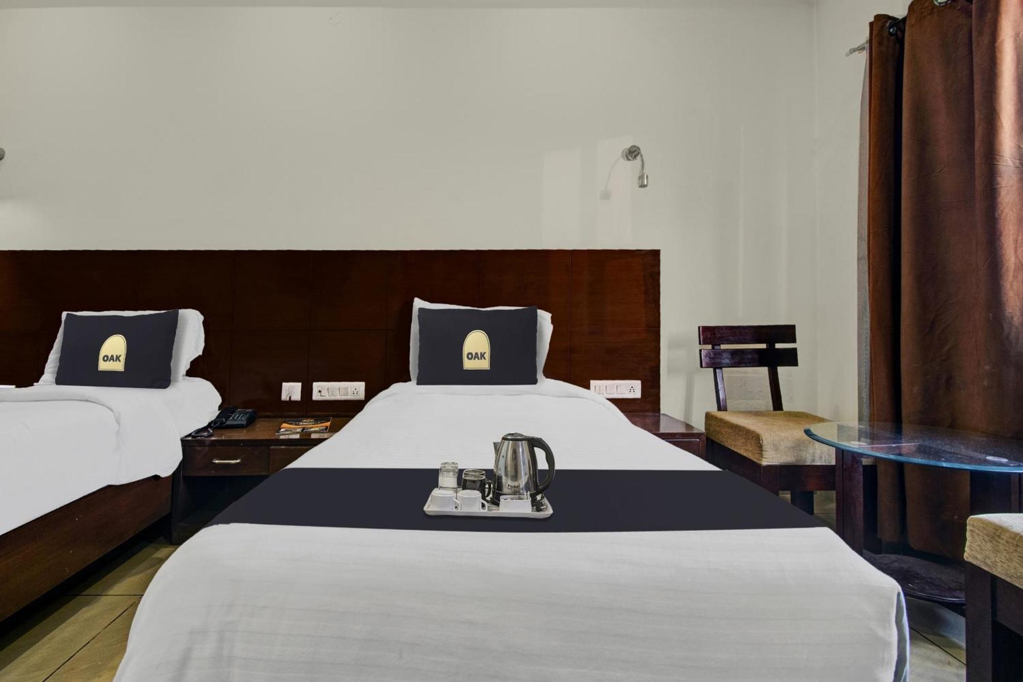 Townhouse Oak Hotel Heritage Heights Jaipur Eksteriør billede