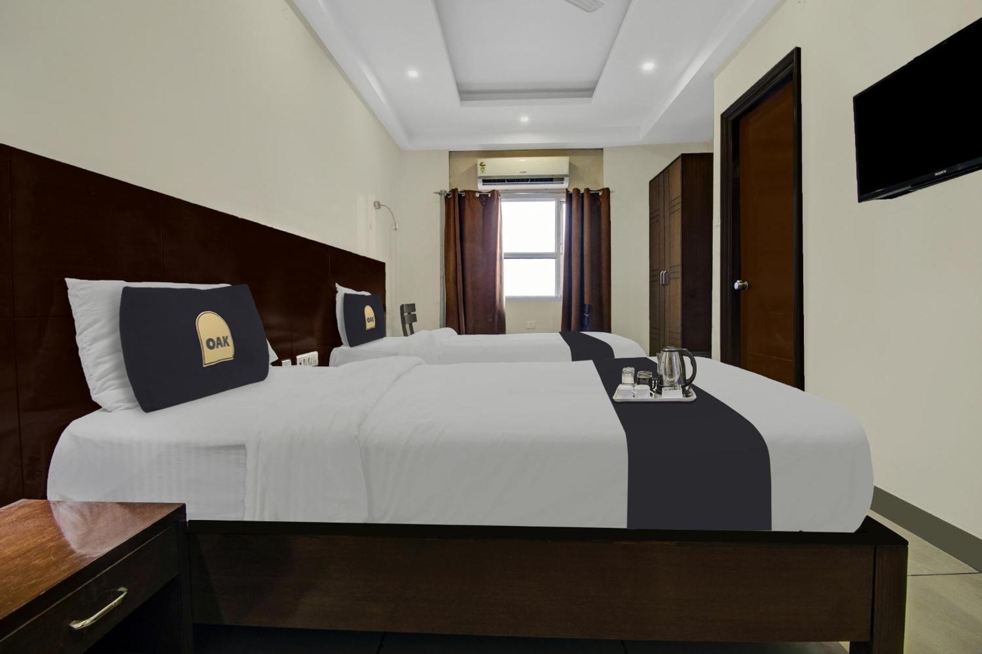 Townhouse Oak Hotel Heritage Heights Jaipur Eksteriør billede